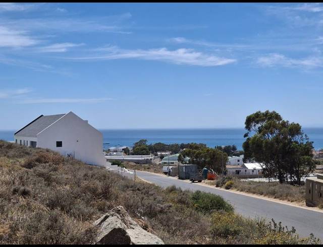 LAND FOR SALE IN SANDY POINT